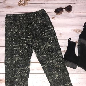 LuLaRoe one size leggings